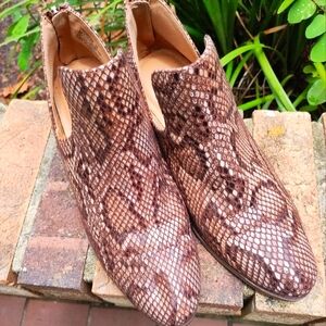 New Direction booties